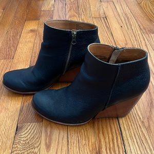 Kork-Ease Black Leather Wedge Booties 9 1/2
